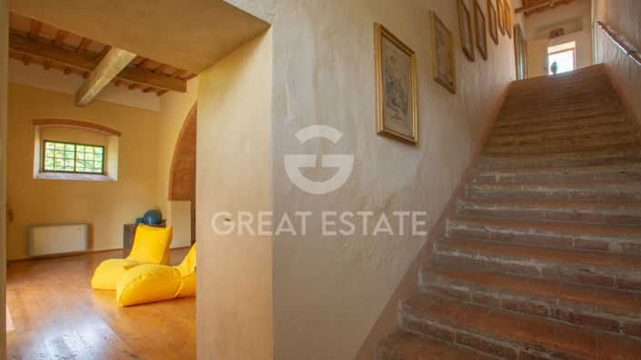 Image No.31-7 Bed Country House for sale