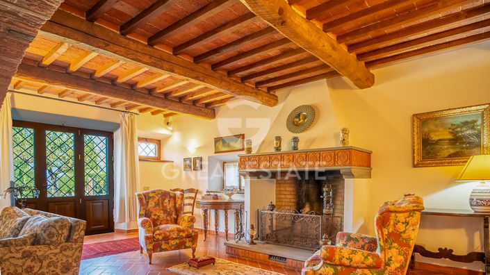 Image No.2-5 Bed Country House for sale