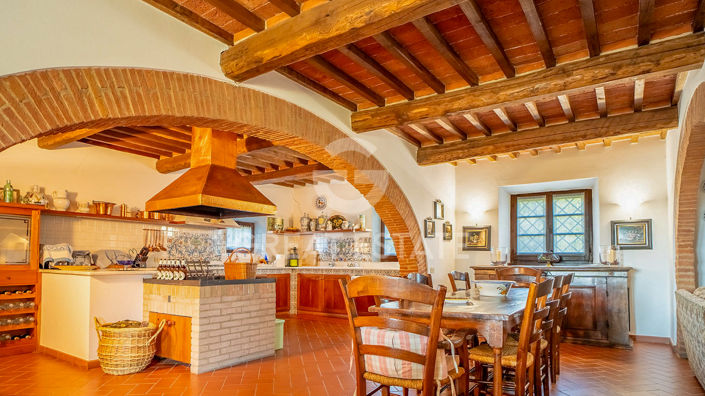 Image No.21-5 Bed Country House for sale