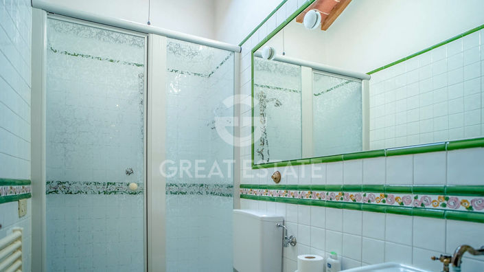 Image No.30-5 Bed Country House for sale