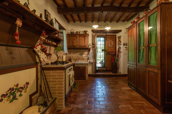 Image No.27-4 Bed Country House for sale