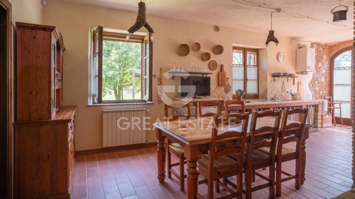 Image No.15-9 Bed Country House for sale