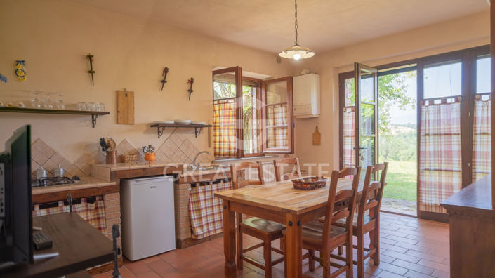 Image No.16-9 Bed Country House for sale