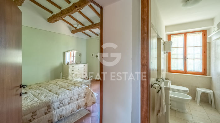 Image No.29-4 Bed Country House for sale