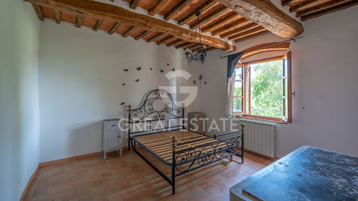 Image No.44-4 Bed Country House for sale