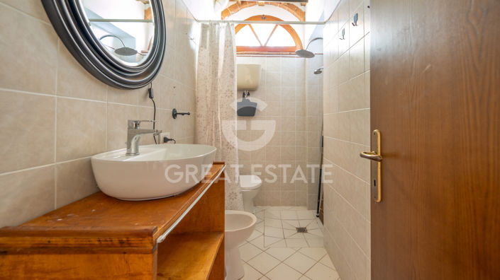 Image No.46-4 Bed Country House for sale