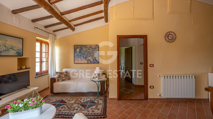 Image No.7-4 Bed Country House for sale