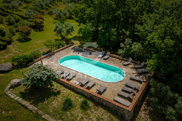 Image No.11-19 Bed Country House for sale