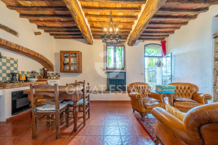 Image No.34-19 Bed Country House for sale