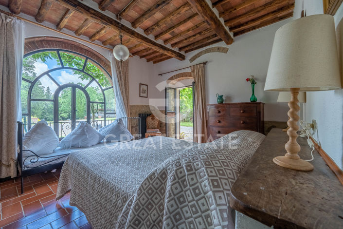 Image No.45-19 Bed Country House for sale