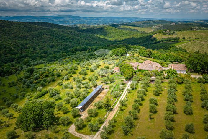 Image No.10-19 Bed Country House for sale