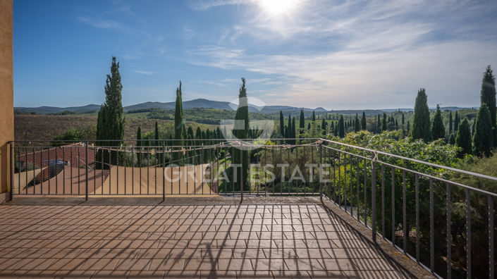 Image No.12-6 Bed Vineyard for sale