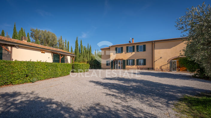 Image No.19-6 Bed Vineyard for sale