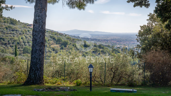 Image No.15-4 Bed Country House for sale