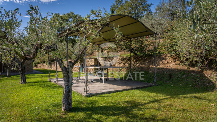 Image No.29-4 Bed Country House for sale