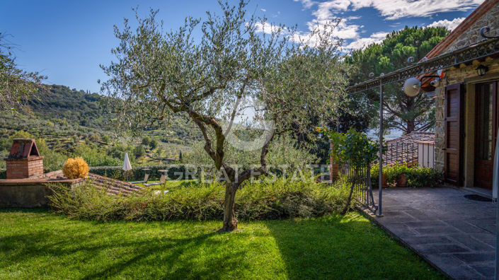 Image No.32-4 Bed Country House for sale