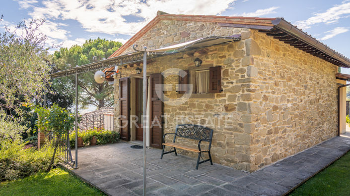 Image No.33-4 Bed Country House for sale