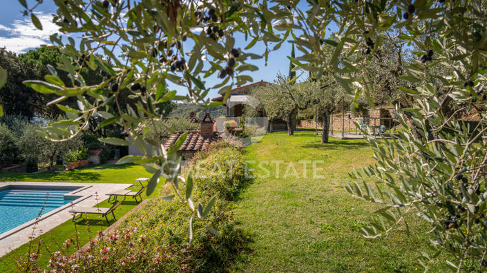 Image No.41-4 Bed Country House for sale