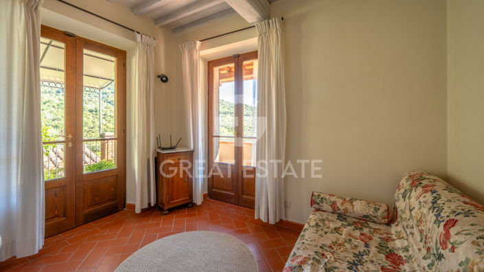 Image No.50-Maison de campagne de 4 chambres à vendre à Cortona