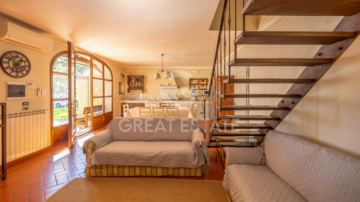 Image No.56-4 Bed Country House for sale