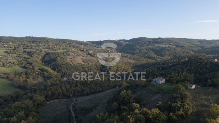 Image No.18-8 Bed Country House for sale