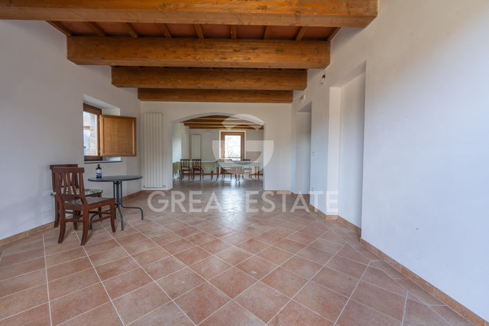 Image No.7-8 Bed Country House for sale