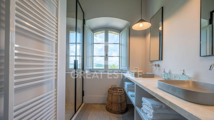 Image No.27-4 Bed Country House for sale