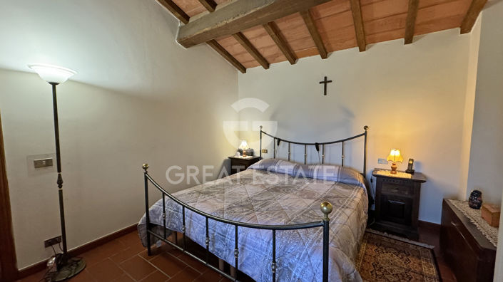 Image No.17-2 Bed Country House for sale