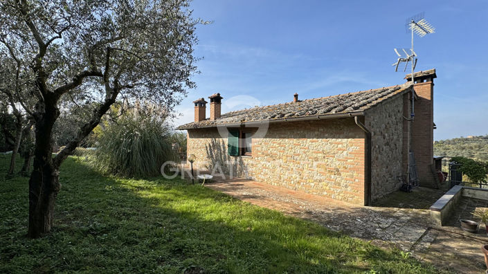 Image No.7-2 Bed Country House for sale