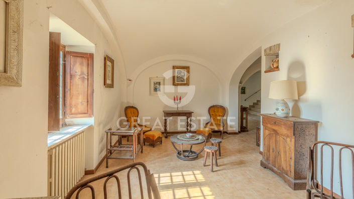 Image No.24-5 Bed Country House for sale