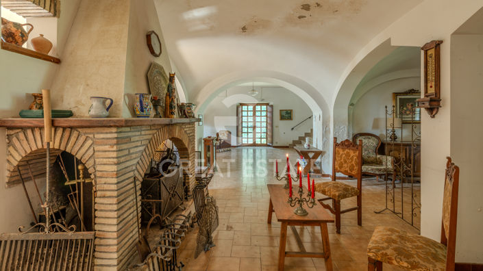 Image No.26-5 Bed Country House for sale