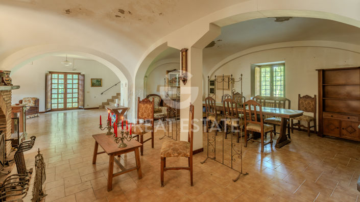 Image No.28-5 Bed Country House for sale