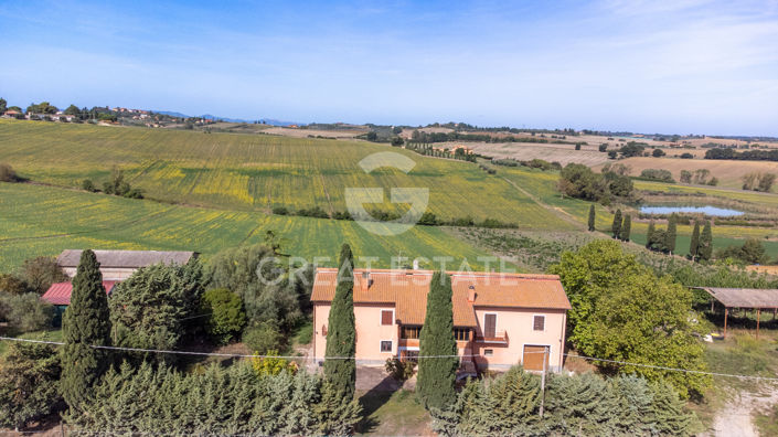 Image No.7-Maison de campagne de 6 chambres à vendre à Castiglione del Lago