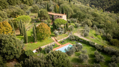 7 Bed Country House for sale