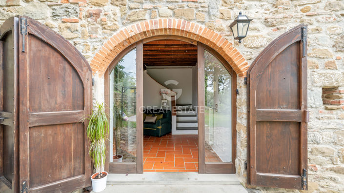 Image No.32-7 Bed Country House for sale