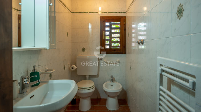 Image No.42-7 Bed Country House for sale