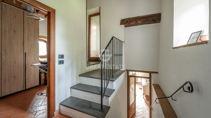 Image No.53-7 Bed Country House for sale