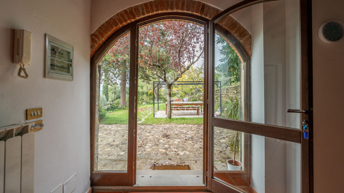 Image No.61-7 Bed Country House for sale