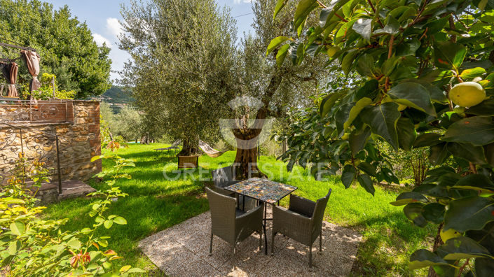 Image No.12-3 Bed Country House for sale