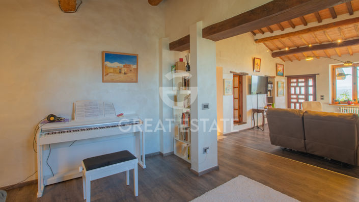 Image No.50-3 Bed Country House for sale