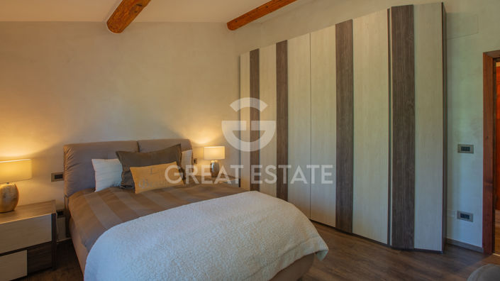 Image No.54-3 Bed Country House for sale