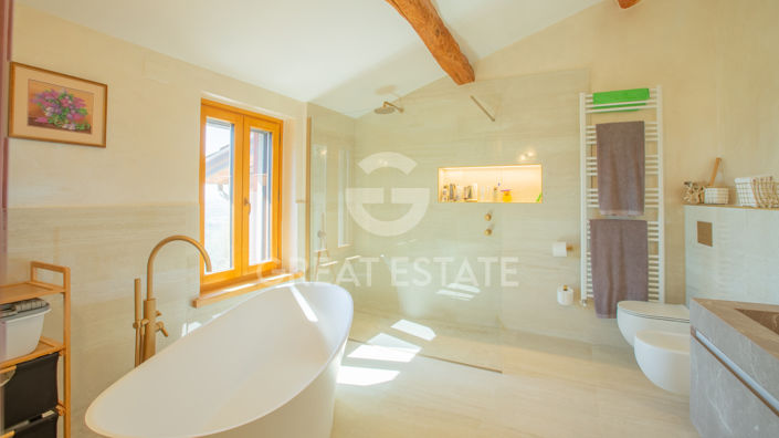 Image No.60-3 Bed Country House for sale