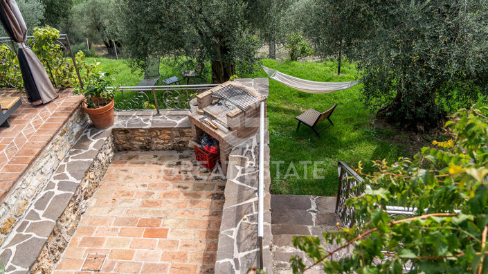 Image No.8-3 Bed Country House for sale