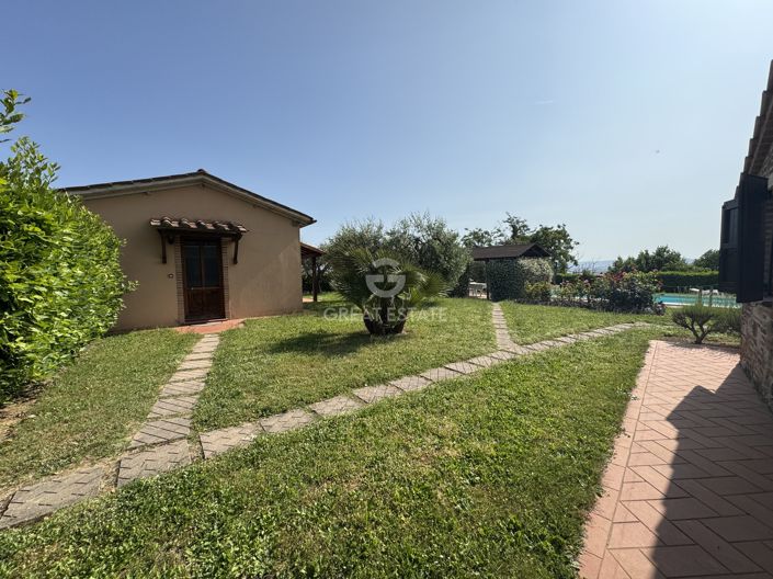 Image No.12-5 Bed Country House for sale