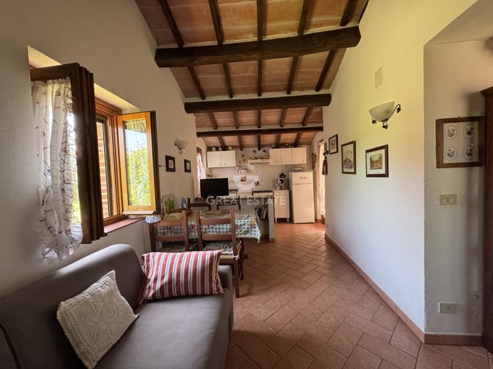 Image No.2-5 Bed Country House for sale