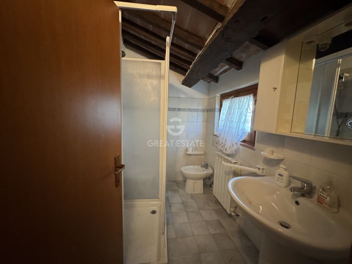 Image No.31-5 Bed Country House for sale