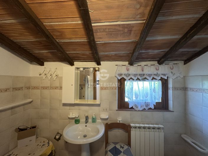 Image No.34-5 Bed Country House for sale