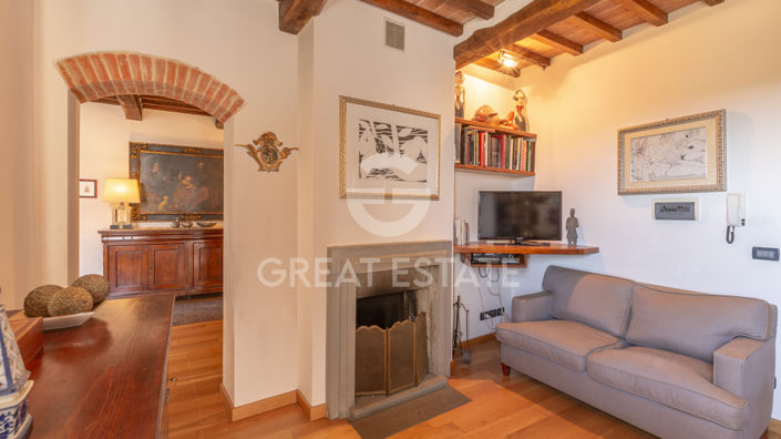 Image No.5-3 Bed Property for sale