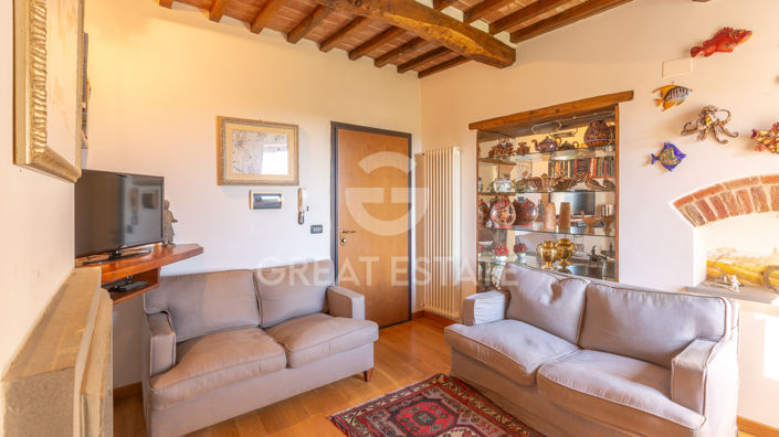 Image No.6-3 Bed Property for sale