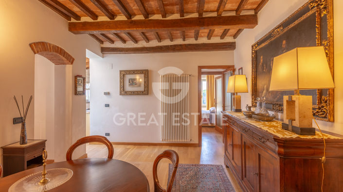 Image No.8-3 Bed Property for sale